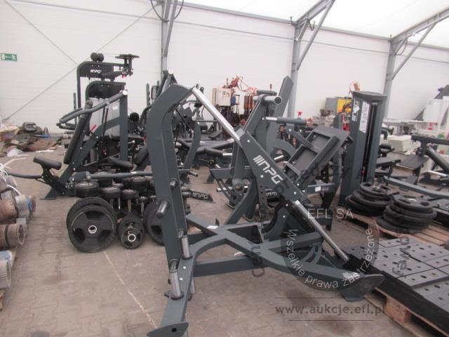 2 - Wyposażenie siłowni wg. Zestawienia