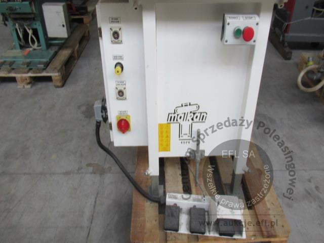 39 - Linia do prasowania odzieży - marynarek, żakietów