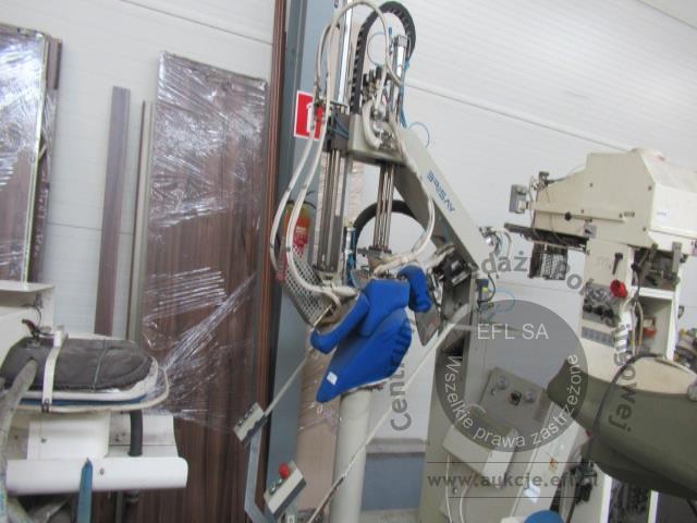 47 - Linia do prasowania odzieży - marynarek, żakietów