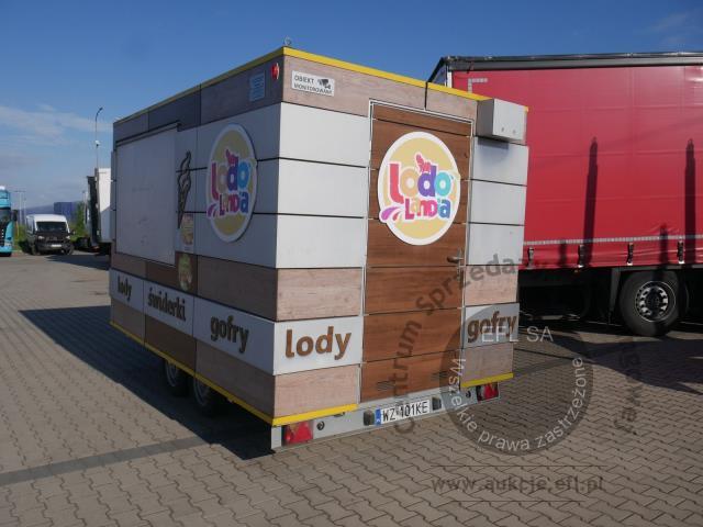 3 - Przyczepa gastronomiczna Niewiadów B3500 "LODY GOFRY"  2019r.