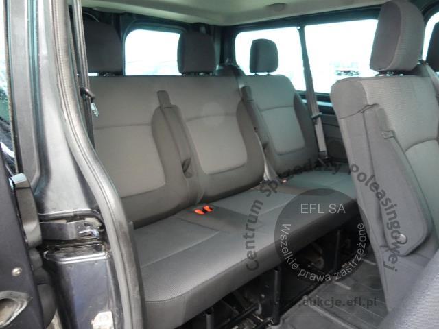 14 - RENAULT / CARPOL TRAFIC BLUE DCI 150  2023r.