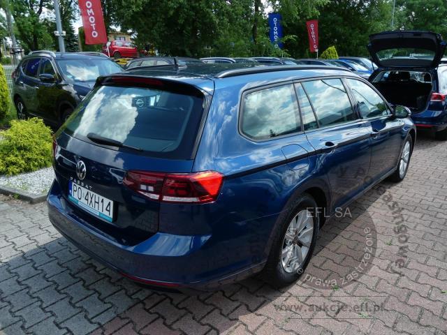 3 - Volkswagen Passat 2.0 TDI EVO Essence 2022r. PO4XH14 AUTO MOTO CENTRUM Sp. z o.o. Poznań 61-312, ul. Ostrowska  328