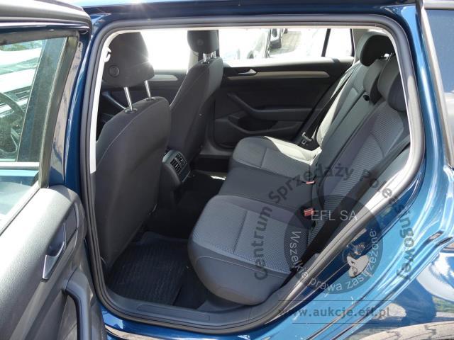 6 - Volkswagen Passat 2.0 TDI EVO Essence 2022r. PO4XH14 AUTO MOTO CENTRUM Sp. z o.o. Poznań 61-312, ul. Ostrowska  328
