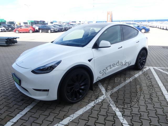 1 - TESLA MODEL Y DUAL MOTOR 2022r.