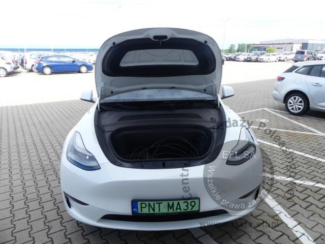 3 - TESLA MODEL Y DUAL MOTOR 2022r.
