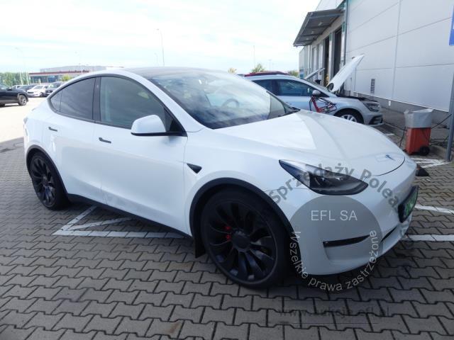5 - TESLA MODEL Y DUAL MOTOR 2022r.