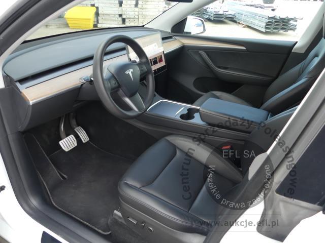 6 - TESLA MODEL Y DUAL MOTOR 2022r.