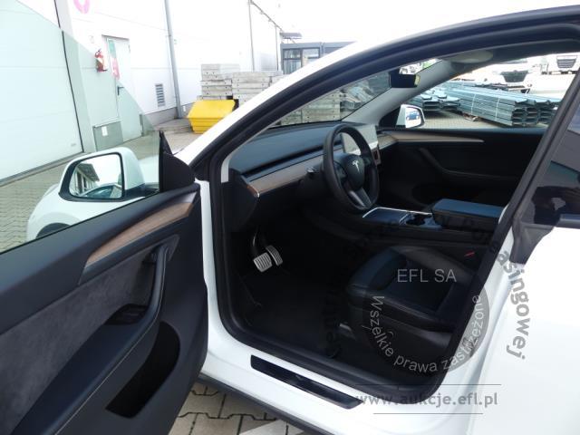 7 - TESLA MODEL Y DUAL MOTOR 2022r.