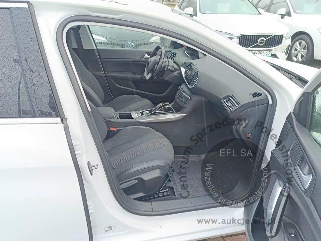 9 - Peugeot 308 SW 1.5 BlueHDi Allure Pack 2021r. PO2UH47 UWAGA!! Pojazd znajduje się w firmie AUTO MOTO CENTRUM sp. z o.o. ul. Ostrowska 328 (przy Trasie Katowickiej) 61-312 Poznań