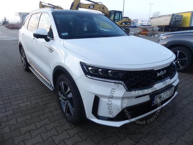 3 - KIA SORENTO 1.6 PHEV PRETIGE LINE 2022r.