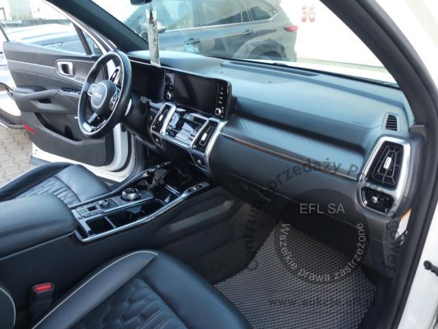 6 - KIA SORENTO 1.6 PHEV PRETIGE LINE 2022r.