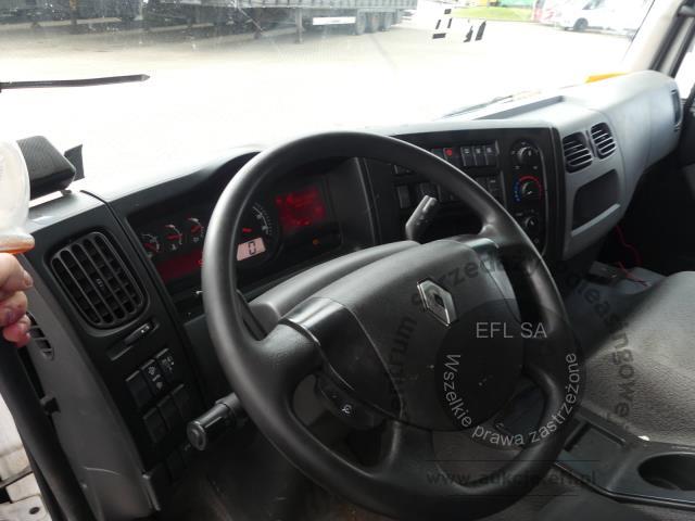 7 - EFL FINANCE RENAULT D18 WIDE 4X2 AUTOMAT 2017r.