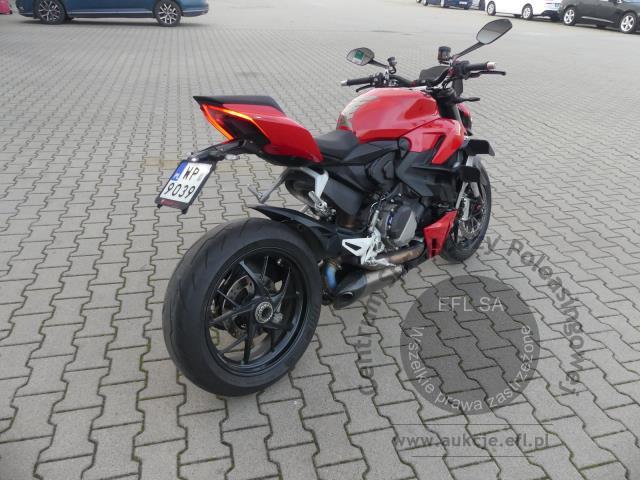 8 - DUCATI STREETFIGHTER V2 2023r.