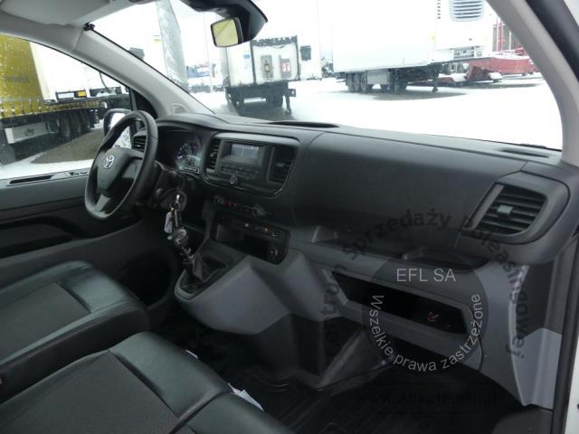 7 - Toyota ProAce Proace 2.0 D-4D Long 3,1t 2022r. DW1TM20 Magnice
