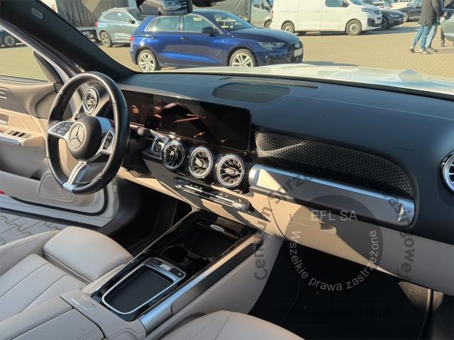 10 - Mercedes Benz GLB 200 d 8G-DCT 2023r. DW4YG63 Magnice