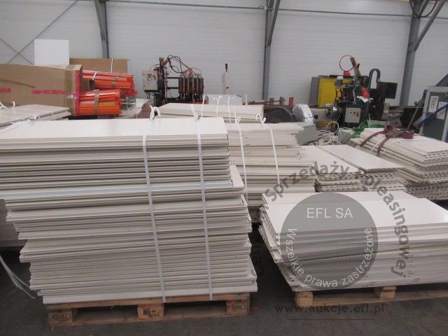 3 - Regały i meble sklepowe wg specyfikacji