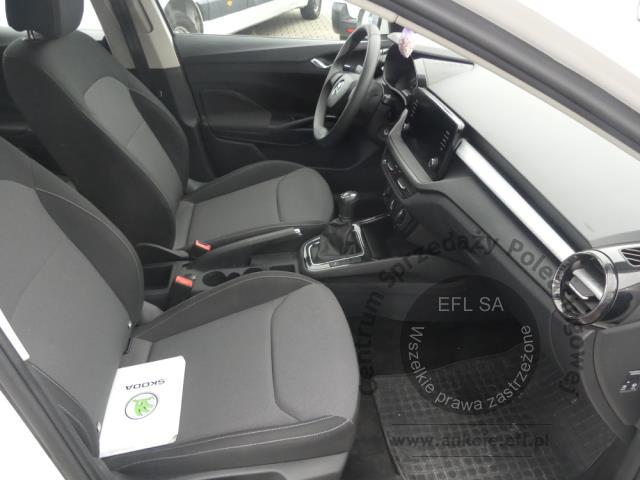 12 - Skoda Fabia 1.0 Ambition Hatchback 2023r. DW9VP26 Magnice