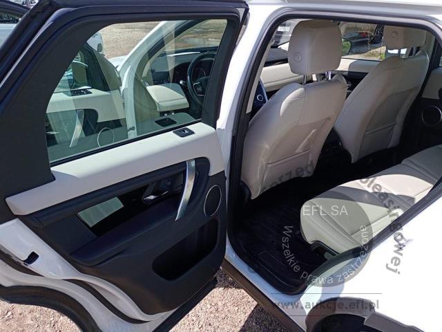 6 - Land Rover Discovery Sport 2020r. Pojazd znajduje się w firmie ARCTOS GROUP sp. z o.o. Al. Krakowska 7, 02-183 Warszawa
