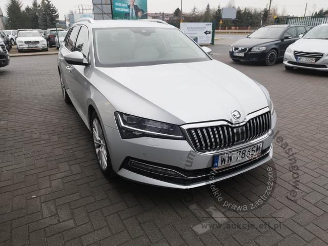 2 - Skoda Superb 2.0 TDI SCR 4x4 Style DSG Kombi 2021r. WW786SM UWAGA!! Pojazd znajduje się w firmie AUTO MOTO CENTRUM sp. z o.o. ul. Ostrowska 328 (przy Trasie Katowickiej) 61-312 Poznań