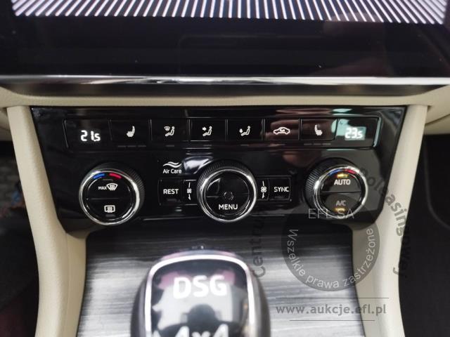 14 - Skoda Superb 2.0 TDI SCR 4x4 Style DSG Kombi 2021r. WW786SM UWAGA!! Pojazd znajduje się w firmie AUTO MOTO CENTRUM sp. z o.o. ul. Ostrowska 328 (przy Trasie Katowickiej) 61-312 Poznań
