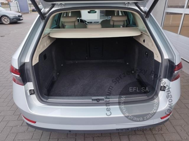 21 - Skoda Superb 2.0 TDI SCR 4x4 Style DSG Kombi 2021r. WW786SM UWAGA!! Pojazd znajduje się w firmie AUTO MOTO CENTRUM sp. z o.o. ul. Ostrowska 328 (przy Trasie Katowickiej) 61-312 Poznań