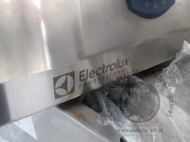 2 - Płyta grillowa gładka na podstawie ELECTROLUX