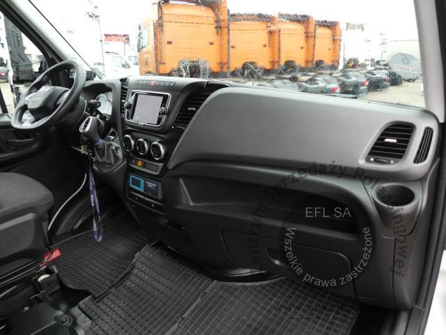 11 - IVECO / ROMCAR DAILY 35S18 3.0 CHŁODNIA FRCX 2022r.