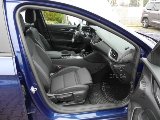 11 - Opel Insignia 2.0 CDTI Business  2022r. PY17223 Pojazd znajduje się w firmie AUTO MOTO CENTRUM sp. z o.o. ul. Ostrowska 328 (przy Trasie Katowickiej) 61-312 Poznań
