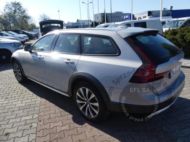 4 - Volvo V90 Cross Country B5 D AWD 2023r. WZ005GG UWAGA!! Pojazd znajduje się w firmie AUTO MOTO CENTRUM sp. z o.o. ul. Ostrowska 328 (przy Trasie Katowickiej) 61-312 Poznań