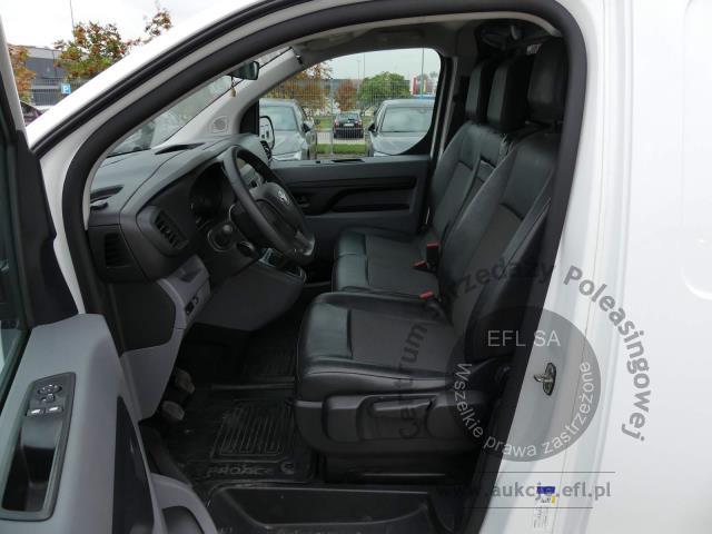 10 - Toyota Proace 2.0 D-4D Long 3,1t 2022r. DW4TC10 Magnice
