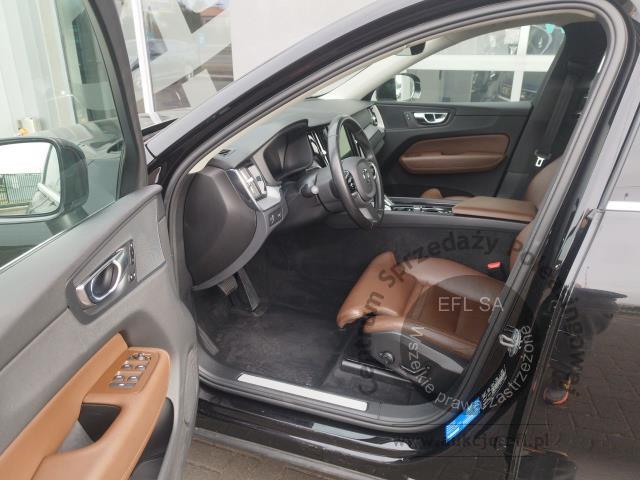 8 - Volvo XC60 B4 AWD Inscription aut 2020r. WX5889C UWAGA!! Pojazd znajduje się w lokalizacji: Janki, Al. Krakowska 52, 05-090 Janki