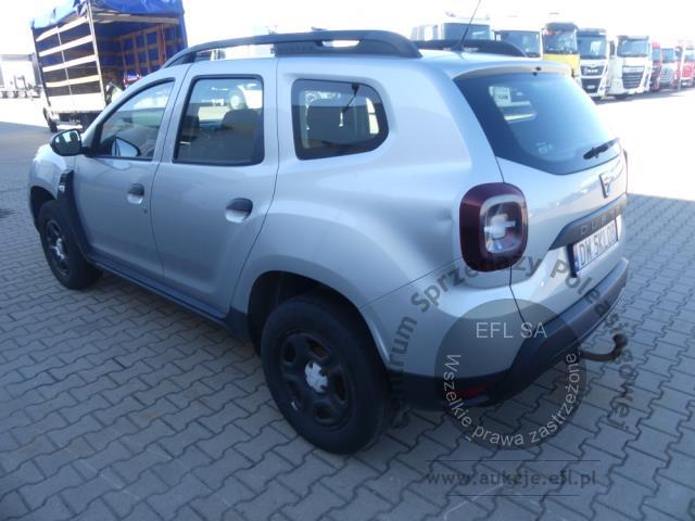 9 - Dacia 1.5 Blue dCi Essential 4WD 2019r. DW5KL08 Magnice