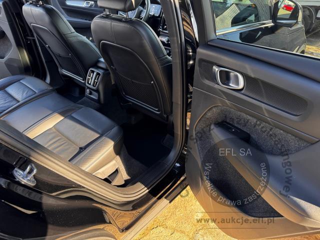 9 - Volvo XC40 T5 Plug-In Hybrid Inscription 2021r. SK878VN UWAGA!! Pojazd znajduje się w lokalizacji: Katowice 40-689, Małachowskiego 16
