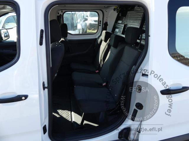 8 - Opel Combo Cargo XL 1.5 CDTI 2,4t 2020r. PO9SM30 UWAGA!! Pojazd znajduje się w firmie AUTO MOTO CENTRUM sp. z o.o. ul. Ostrowska 328 (przy Trasie Katowickiej) 61-312 Poznań