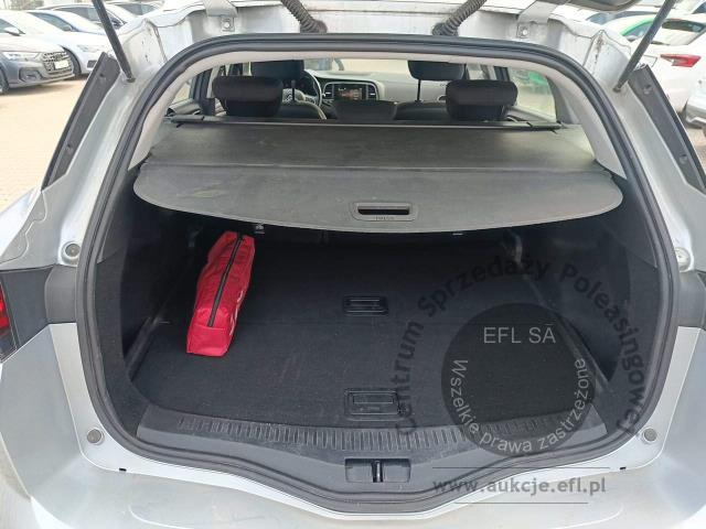 5 - Renault Megane 1.3 TCe FAP Equilibre 2022r. DW6VA85 Magnice