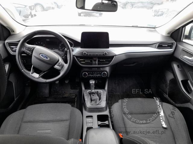 8 - Ford  Focus 1.0 EcoBoost Active 2019r. KR2SS82 Pojazd znajduje się w firmie AACAR sp. z o.o. Jawornik 90, 32-400 Myślenice