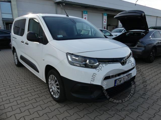 2 - Toyota Proace City Verso Long 1.5 D-4 2020r. Magnice DW1LC81