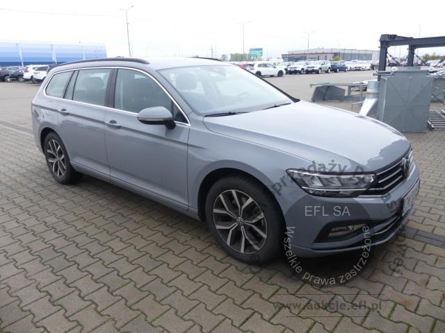 2 - Volkswagen Passat 2.0 TSI Business DSG 2022r. DW5UA51 Magnice