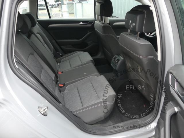10 - Volkswagen Passat 2.0 TSI Business DSG 2022r. DW5UA51 Magnice