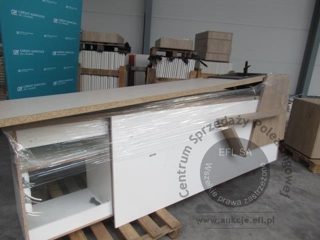 4 - Regały i meble sklepowe wg specyfikacji