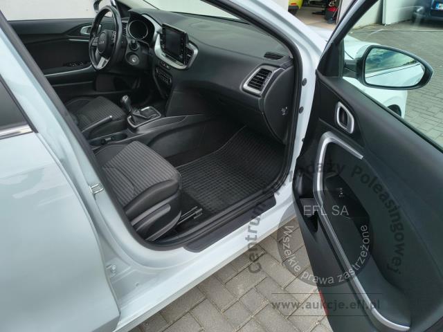 10 - Kia Ceed 1.0 T-GDI M 2022r. WND1955C UWAGA!! Pojazd znajduje się w lokalizacji: Janki, Al. Krakowska 52, 05-090 Janki