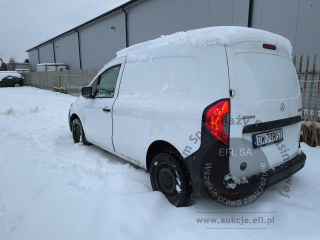 2 - Mercedes Citan 110 CDI L1 420.623 2022r. DW7TR52 Pojazd znajduje się w firmie ARCTOS GROUP sp. z o.o. Al. Krakowska 7, 02-183 Warszawa