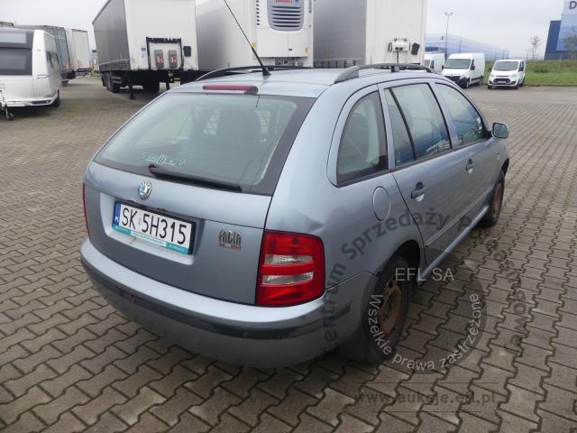 13 - SKODA FABIA 1.2 HTP KOMBI COMFORT 2003r.