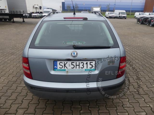 14 - SKODA FABIA 1.2 HTP KOMBI COMFORT 2003r.