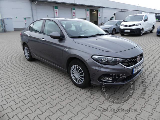 2 - FIAT TIPO 1.4 95KM LPG SEDAN 2019r.