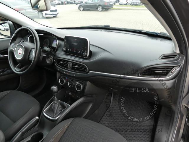 5 - FIAT TIPO 1.4 95KM LPG SEDAN 2019r.