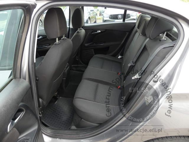 10 - FIAT TIPO 1.4 95KM LPG SEDAN 2019r.
