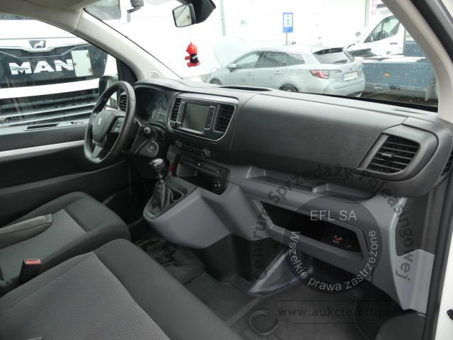 10 - PEUGEOT EXPERT 2.0 BlueHDI 2019r.