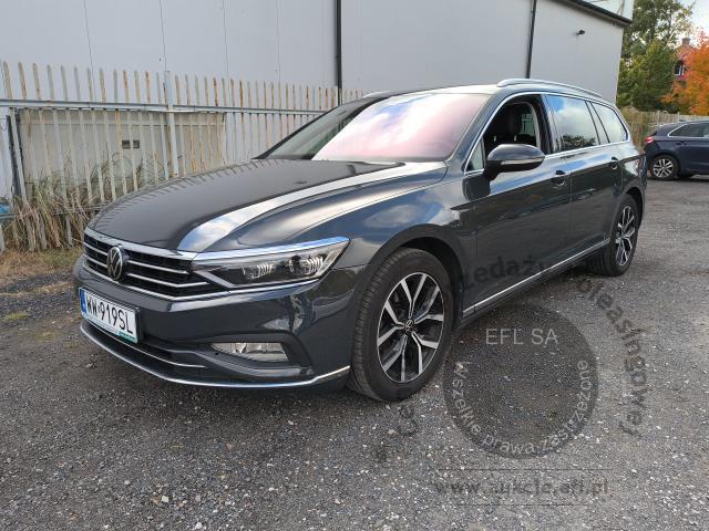 1 - Volkswagen Passat 2.0 TDI Elegance DSG 2020r. WW919SL UWAGA!! Pojazd znajduje się w firmie Arctos Sp. z o.o. Warszawa, Al. Krakowska 7, 02-183 Warszawa