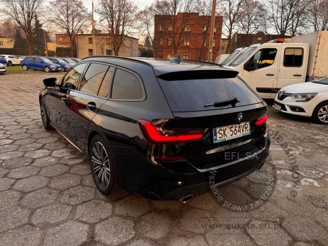 4 - BMW Seria 3 318i M Sport aut Kombi 2021r. SK564VR UWAGA!! Pojazd znajduje się w lokalizacji: Katowice 40-689, Małachowskiego 16